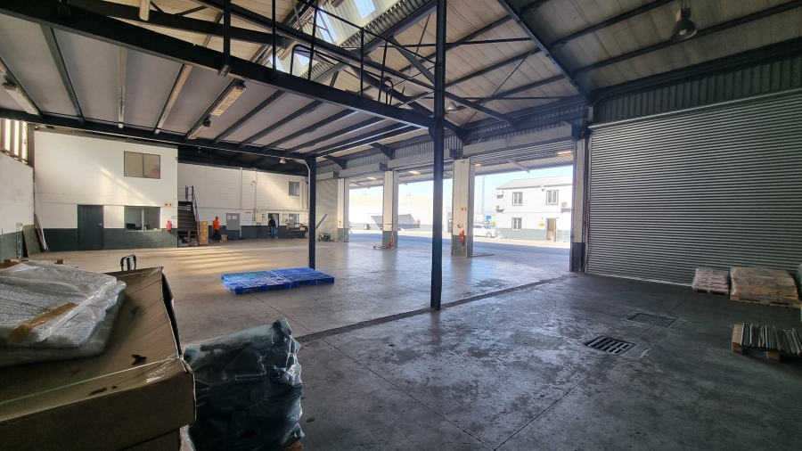 Commercial Property for Sale in Airport Industria Western Cape